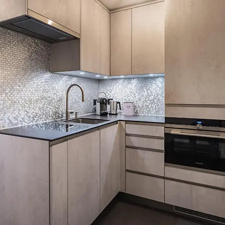 Cosy For 2 People In Apartment *